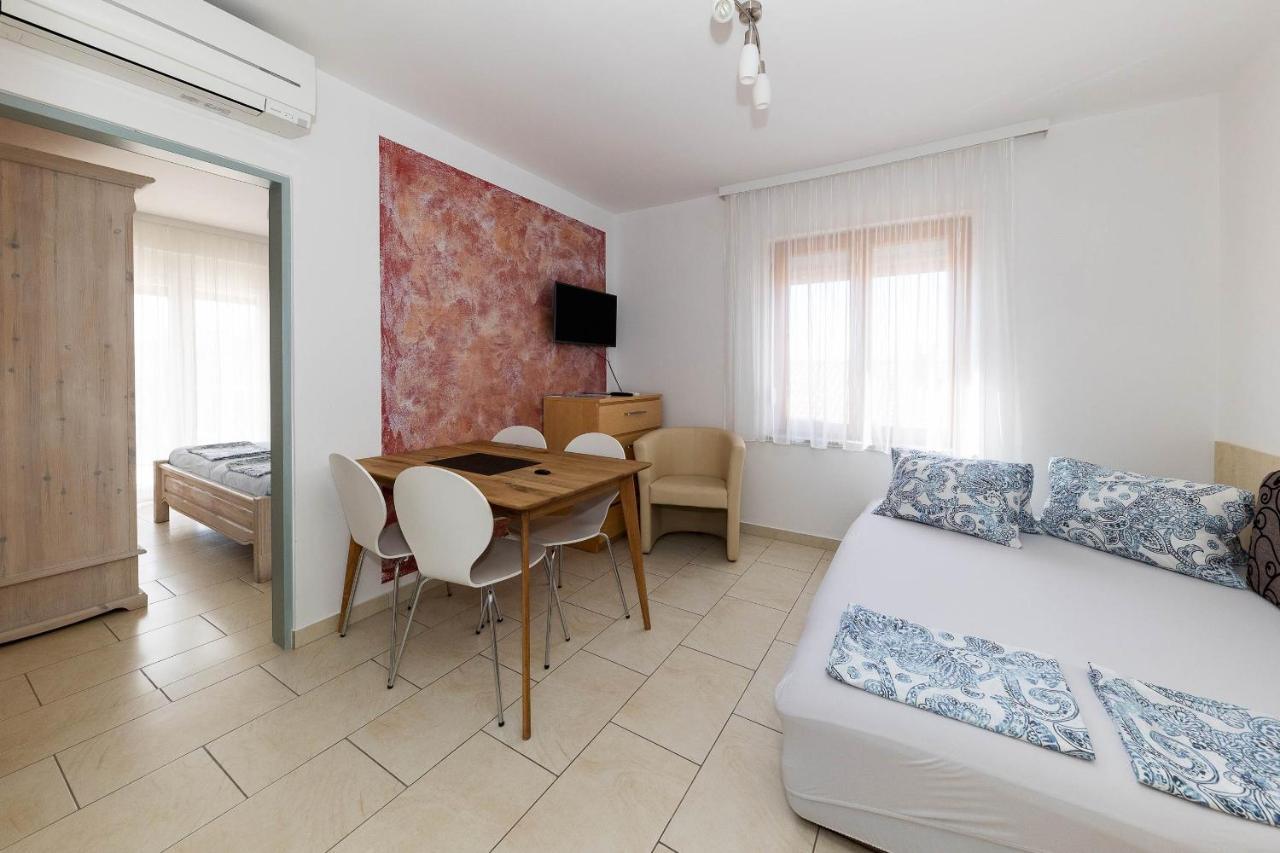 Apartment Dea *