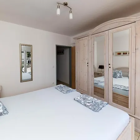 Apartmani Dea Crikvenica Exteriör bild
